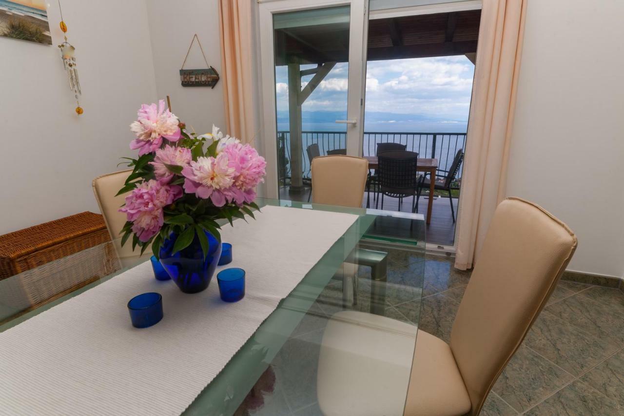 Apartment Nina Lovran Ngoại thất bức ảnh