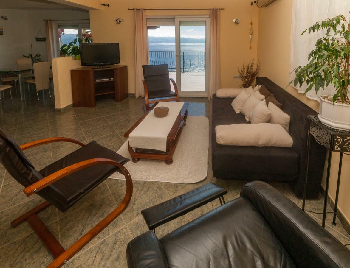 Apartment Nina Lovran Ngoại thất bức ảnh
